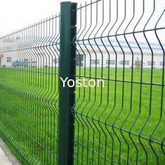 Китай Курвы покрытая ПВК сваренная ячеистая сеть 3Д ограждая, панели разделительной стены металла для аэропорта поставщик